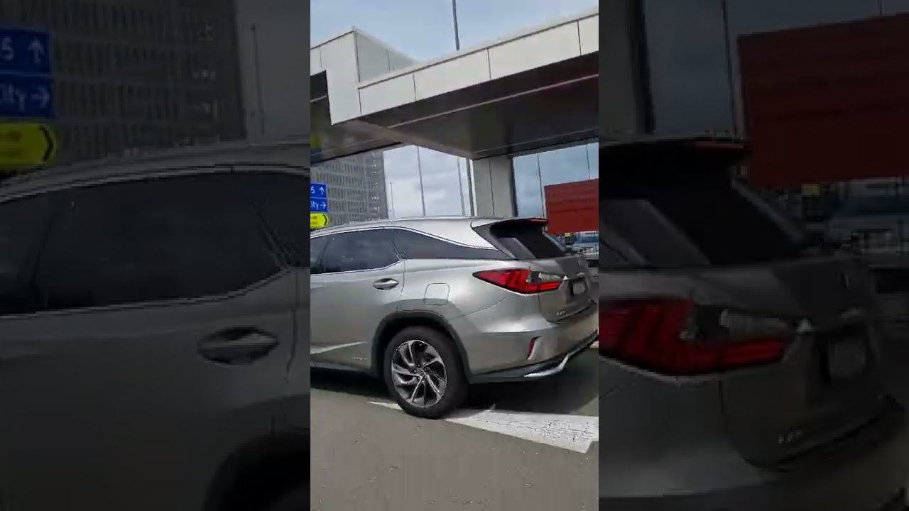 15 minutes free parking at Sydney International Airport悉尼國際機場15分鐘免費停車