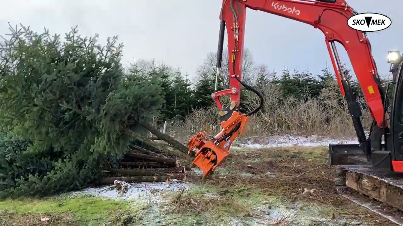 Axer 540 K på tur i marken