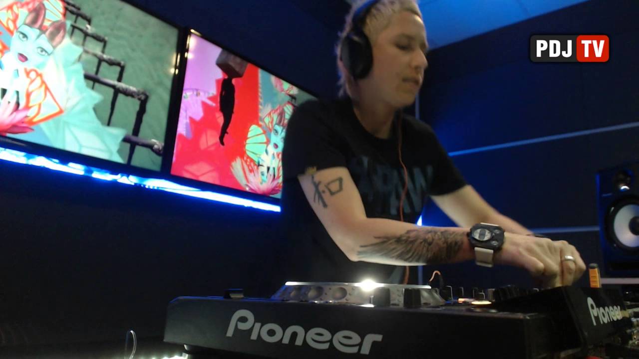 Anna Lee - Live @ Radio Intense 04.05.2016