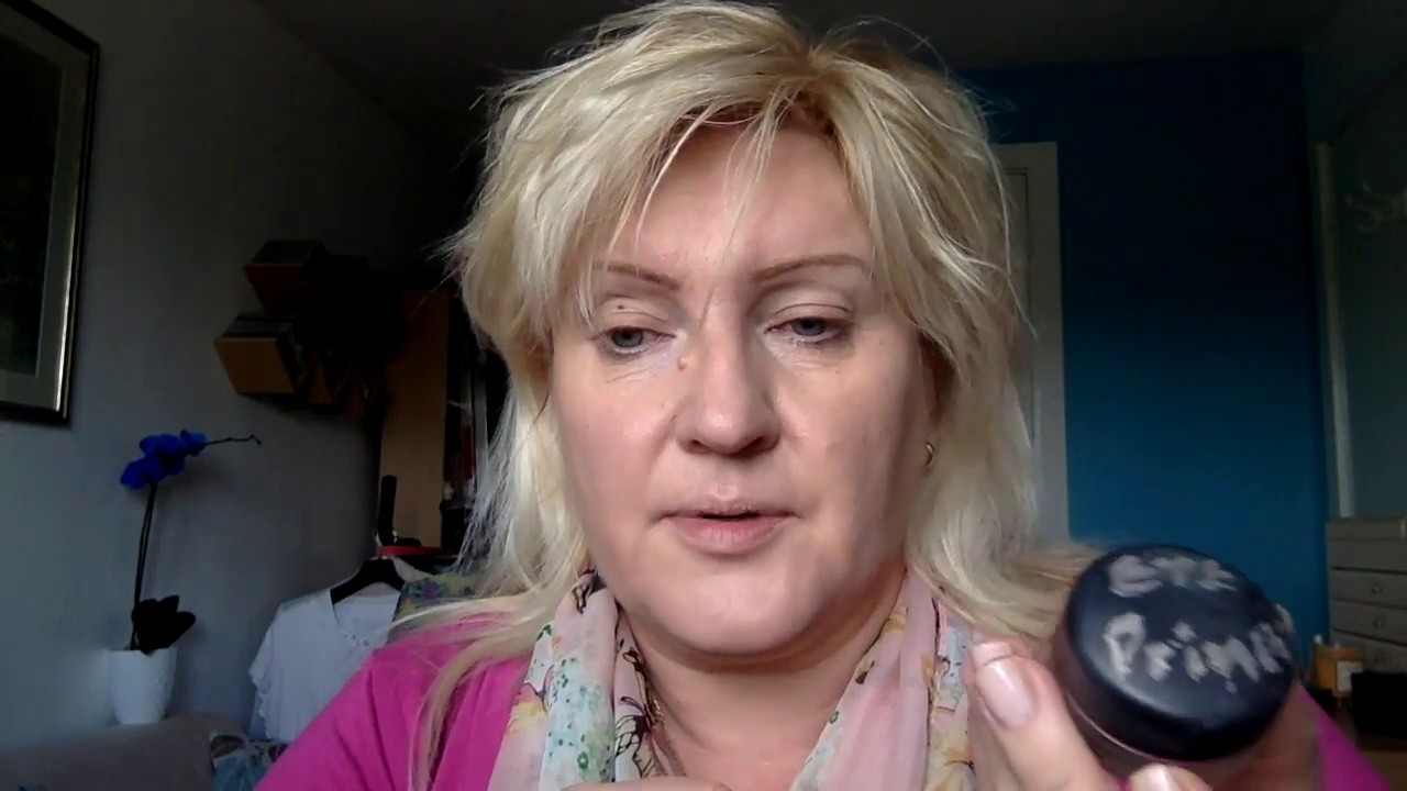 Daily makeup tutorial using Dior, Urban Decay,Tom Ford, GUCCI, Christian Louboutin