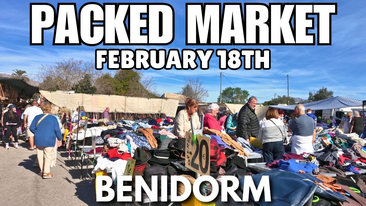 Benidorm's CROWDED Wednesday Market & Busy Rincon Bars! 🛍️🍻