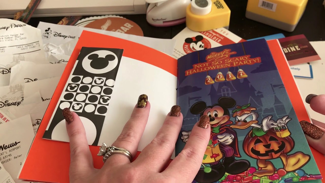 Travel Junk Journal Flip Through - Walt Disney World Trip - MNSSHP