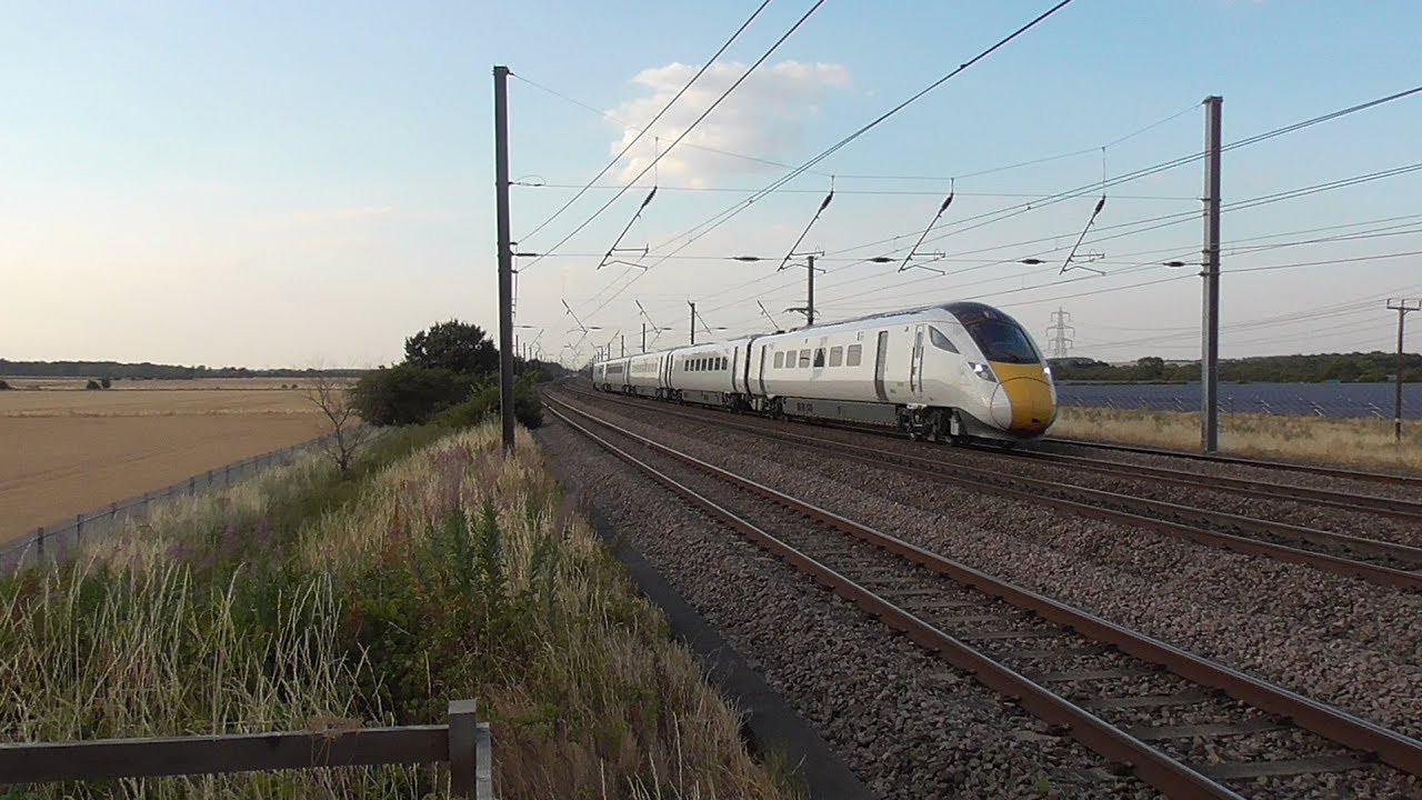 Trains at: New Zealand Bridge (Sandy) - ECML - 26/7/18