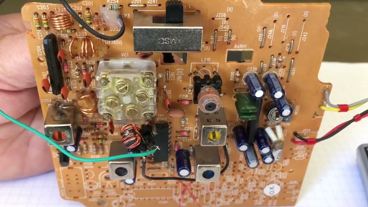 Placa de radio AM/FM modificada para receber OC - Escuta 40m e FM