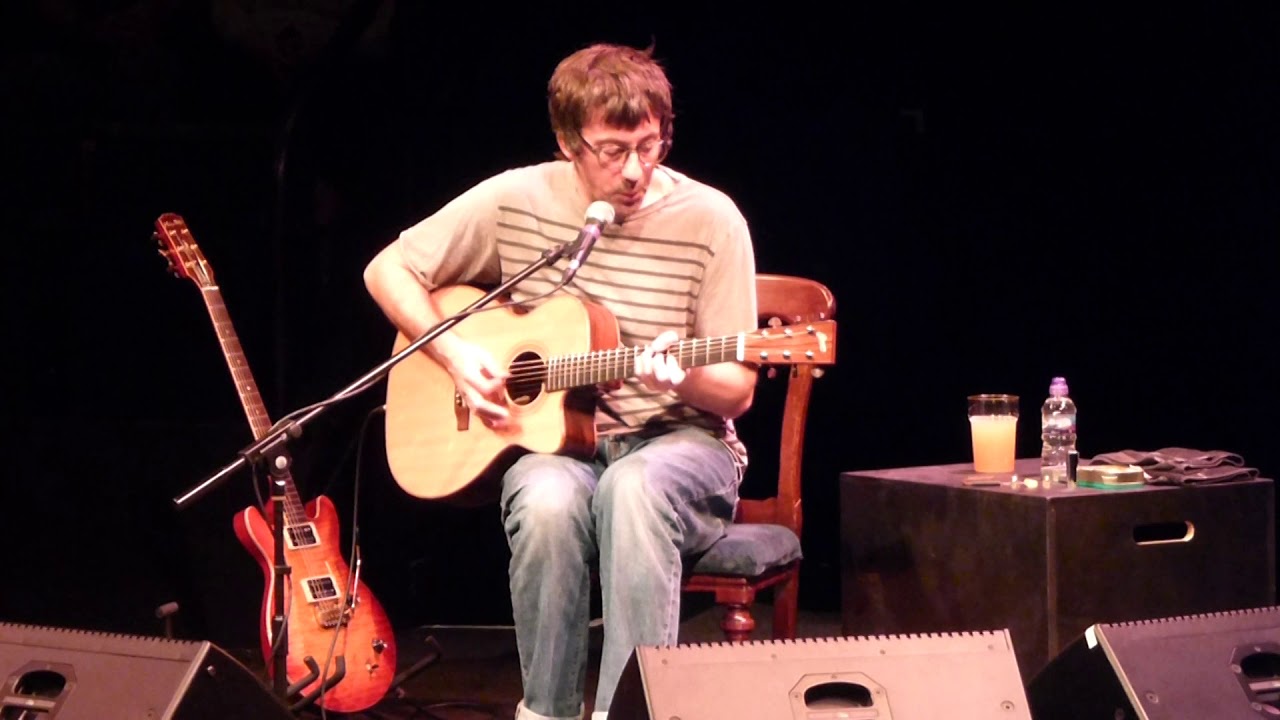 Graham Coxon - She Left The Light On  (live @ New Vic Theatre)