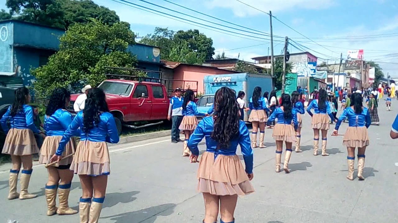 Desfile Inaugural de Feria de Santa Cruz Verapaz, Guatemala (1&ordf; Parte)