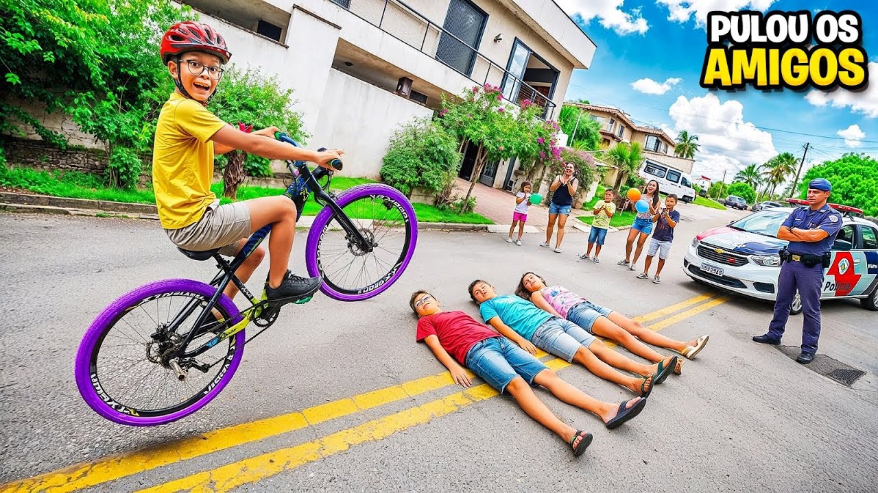 ele PULOU os meninos dando GRAU e quebrou a NOVA BICICLETA 