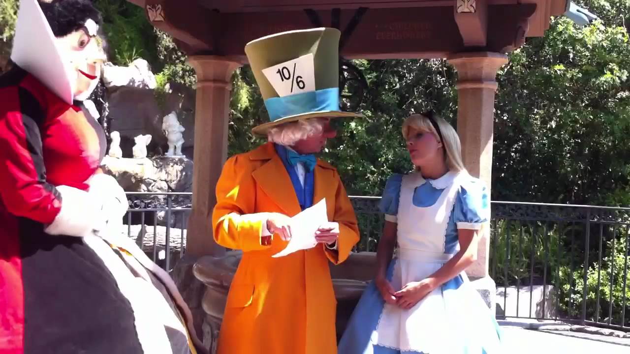 A Gift for Epic Hatter, Gingersnap Alice, queen of hearts