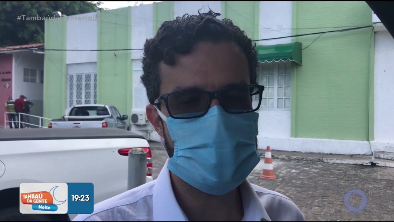 Tambaú da Gente Noite- Pacientes do Juliano Moreira sobem no telhado e corpo de bombeiros resgatam