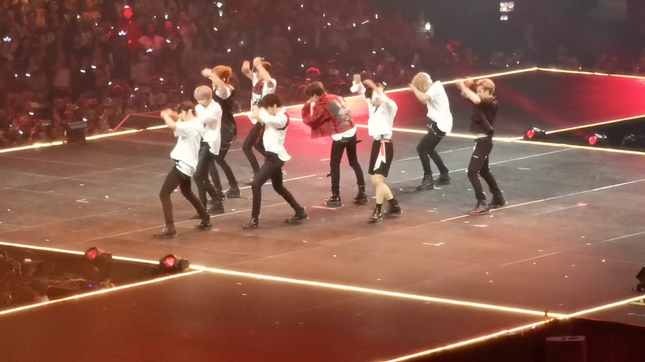 Stray Kids Victory Song Kcon LA 2019