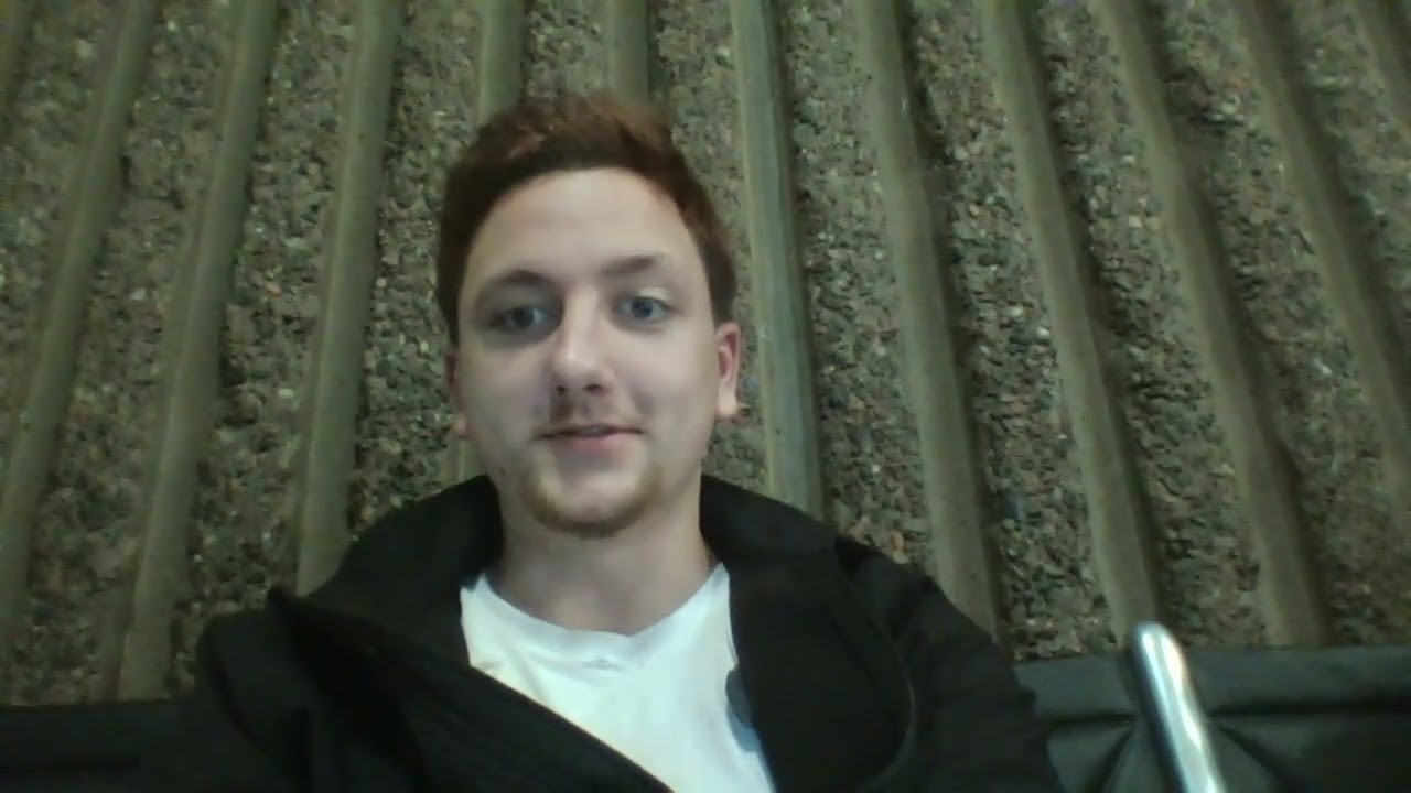 English Tutor Introduction – Lessons on italki with Oliver