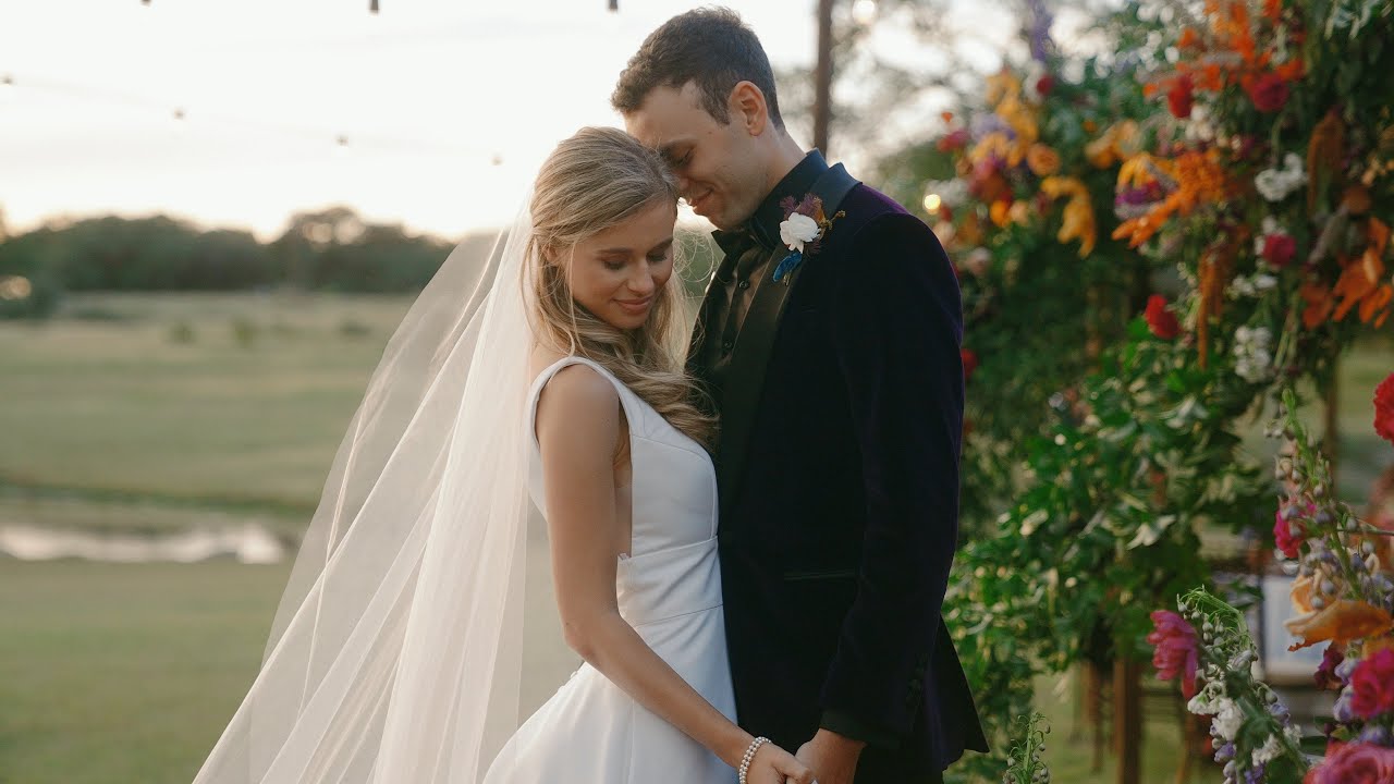 Texas Ranch Wedding // Sydney & Jason