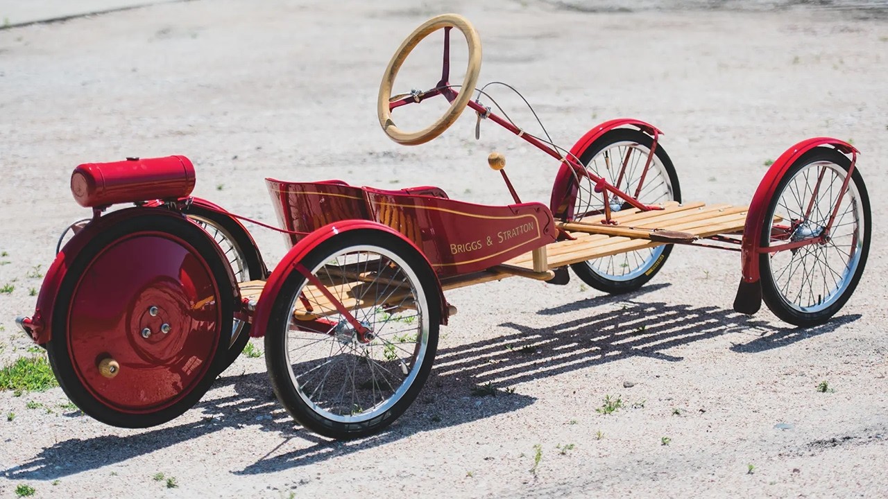 1915 Smith Flyer / Briggs & Stratton Flyer🚗: «Скейтборд-кар» за 135 долларов, изменивший историю