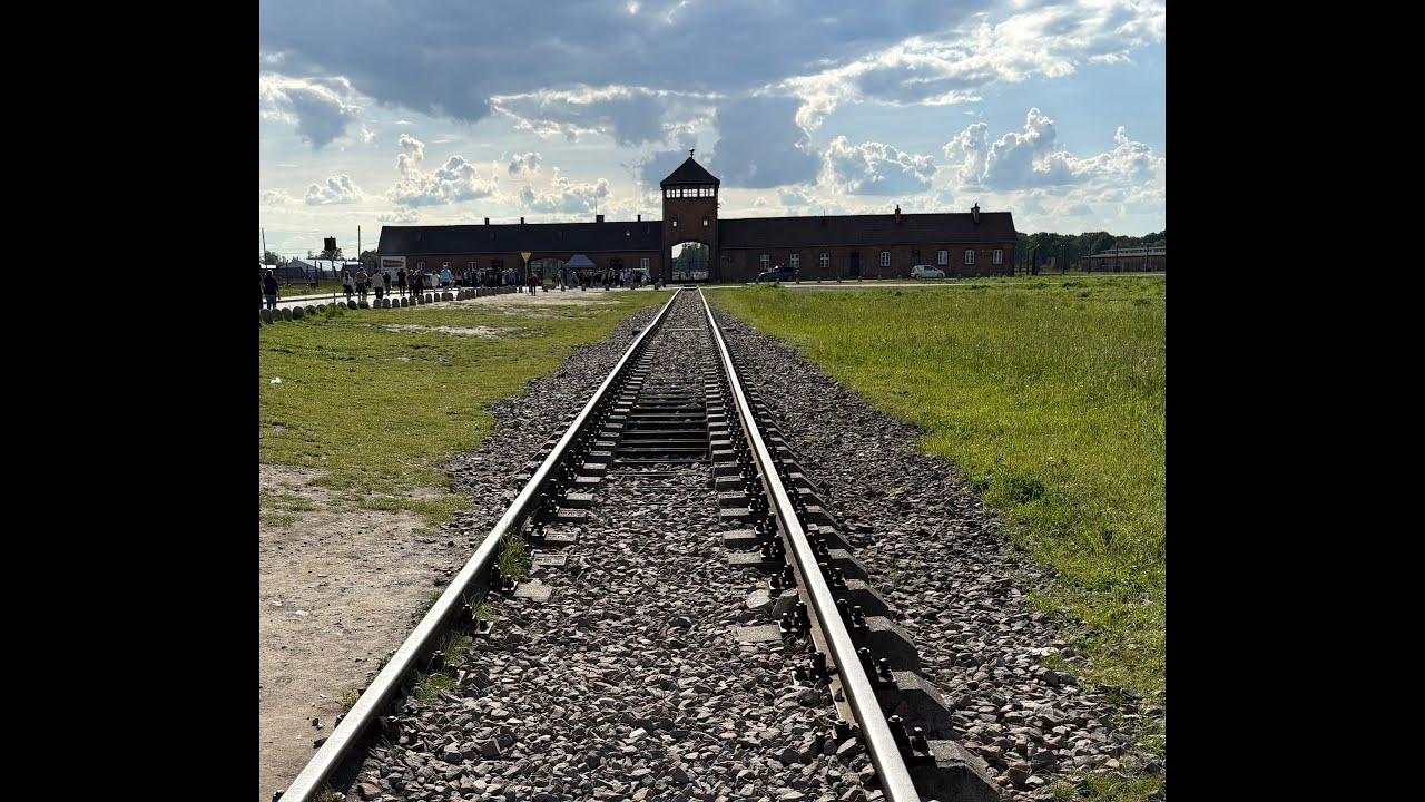 Auschwitz 1 & Auschwitz 2 - Birkenau