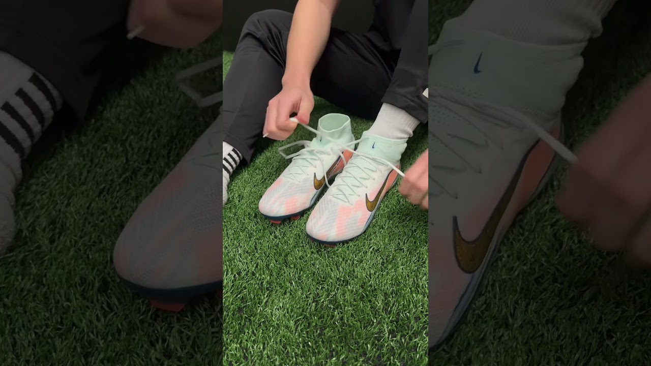 Lacing in the new Nike Superfly 10 Elite Mercurial Dream Speed #superfly #mds #nikemercurial