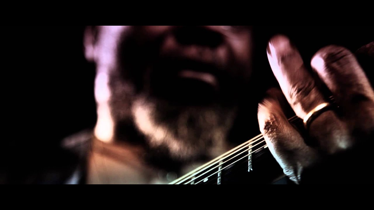 Clinton Fearon - Let Jah Be Praised (Official Video)