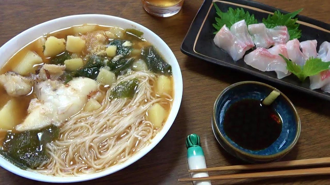 イシ刺しとアコウ味噌汁にゅう麺定食作り