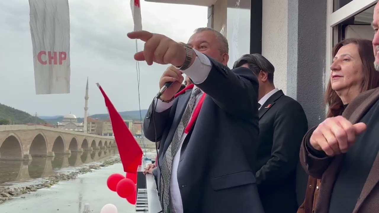 5&rsquo;Lİ &Ccedil;ETENİN VERGİ BORCUNU SİLENLER ESNAFI BİTİRDi. 