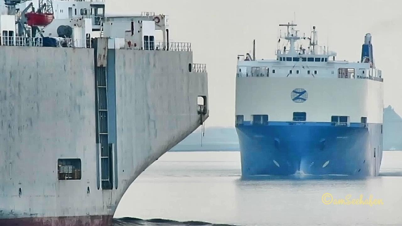 ASIAN GLORY MFLG8 IMO 9070474 car carriers tugs pilot and ferry meeting in Emden