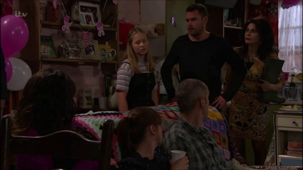 Aaron (more like Chas/Paddy with a lill'Aaron on the side)  060818 Part 1 of 2