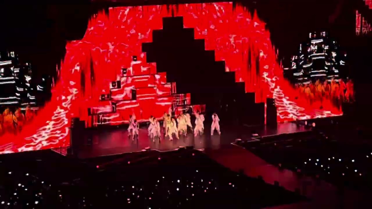 [24/10/23] “WATER” SEVENTEEN RIGHT HERE Tour in Chicago Day 2