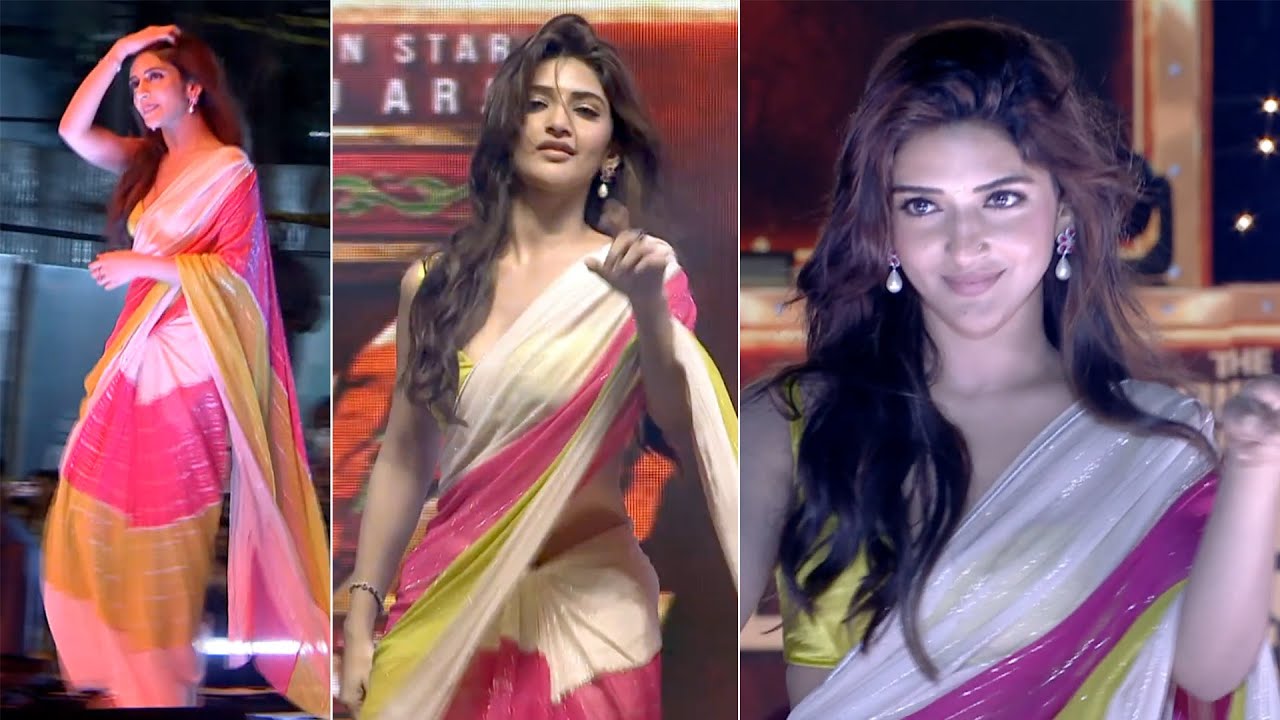 Sreeleela Ramp Walk and Dance at Pushpa's WILDFIRE JATHARA in Hyderabad | Pushpa 2 | MS Talkies
