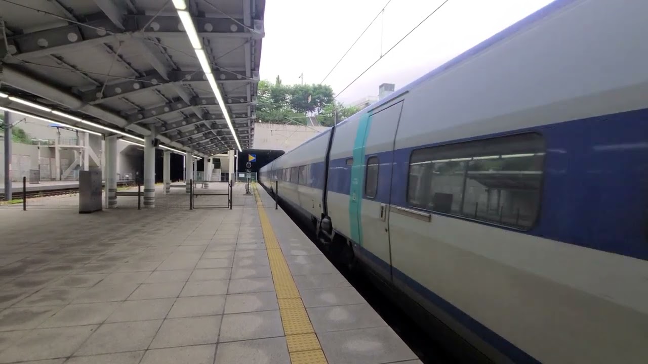 KTX 001호기 포항행 #233 광명역 발차