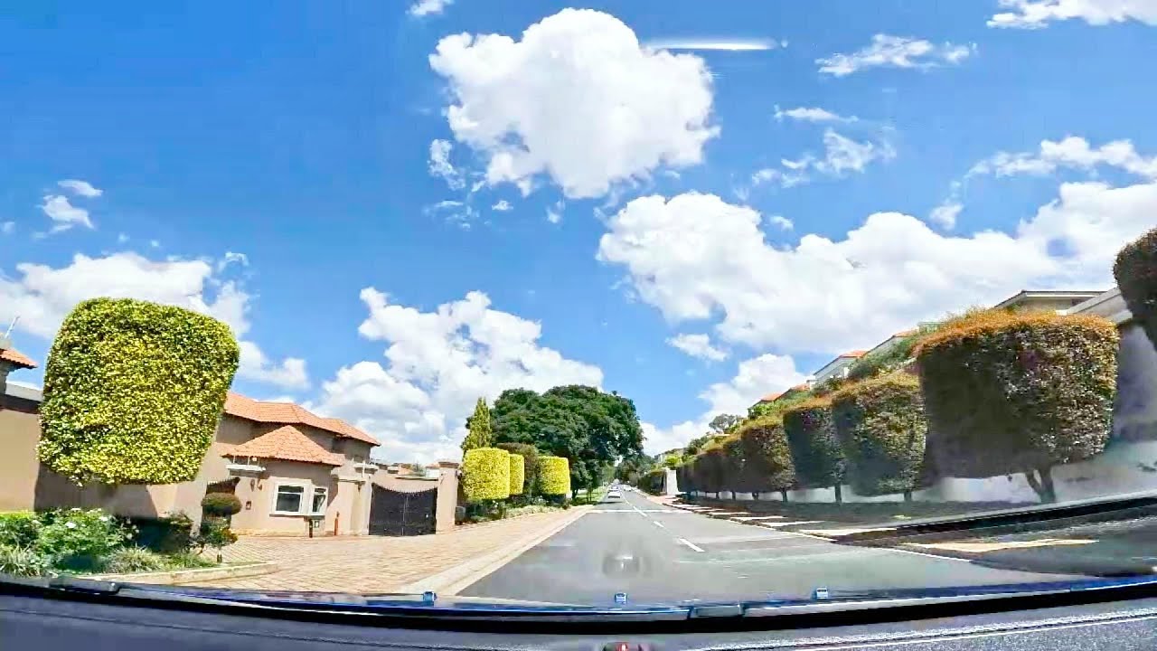 Hyde Park A Wealthy Suburb Of Sandton Johannesburg | South Africa's Richest Neighborhoods 