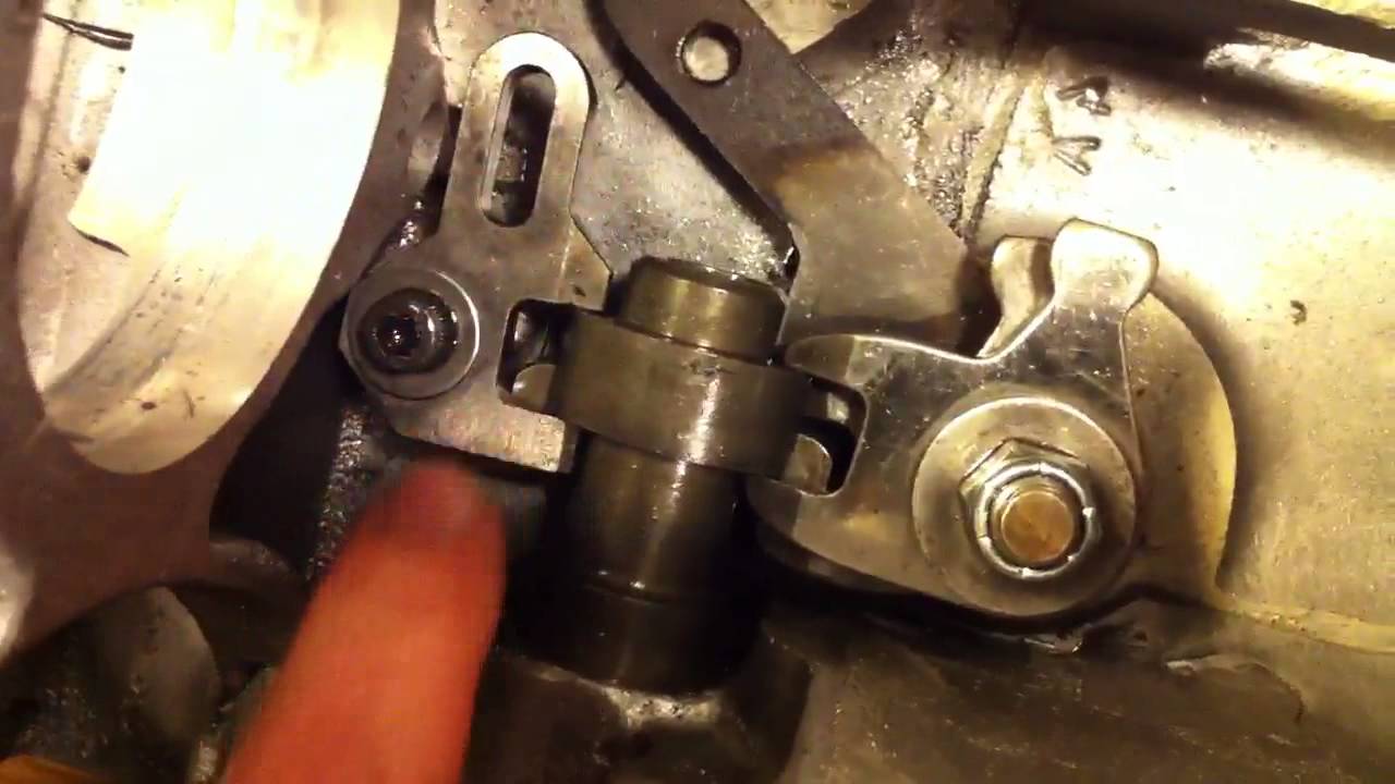 Jemal shows the problem with the Classic Mini 5-speed shift linkage