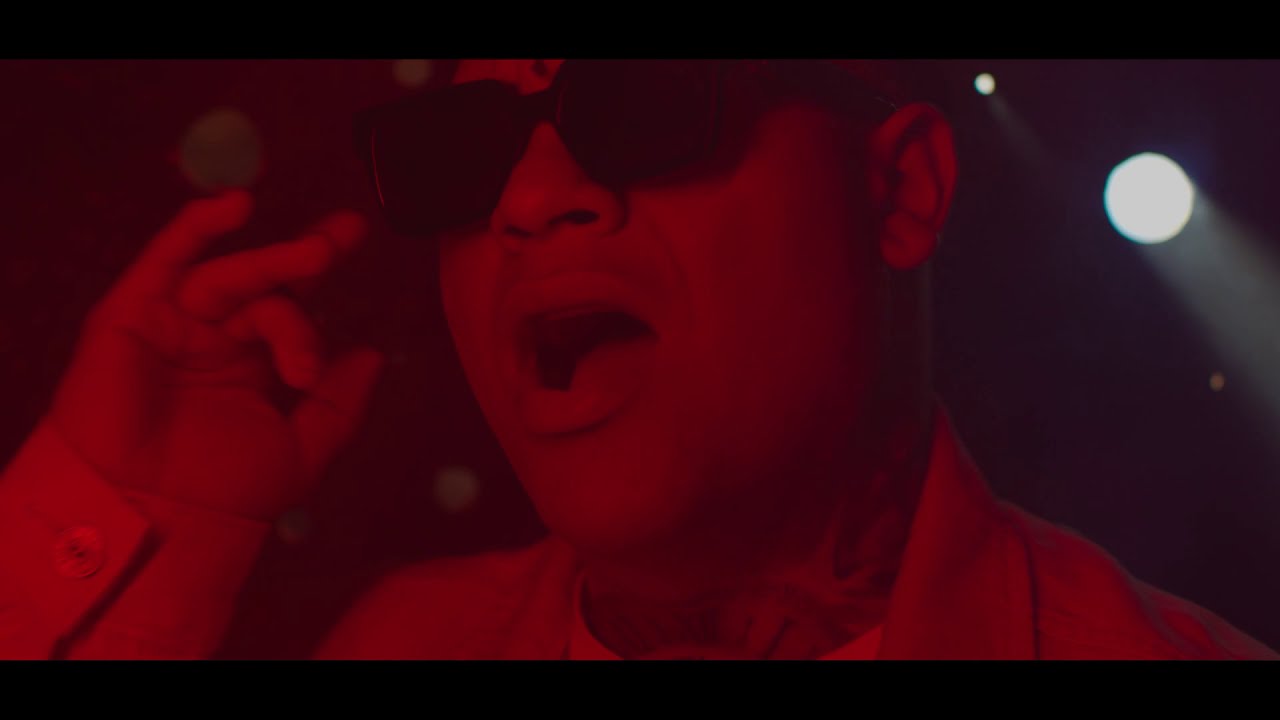 Almighty - Santa Clause (Video Oficial)