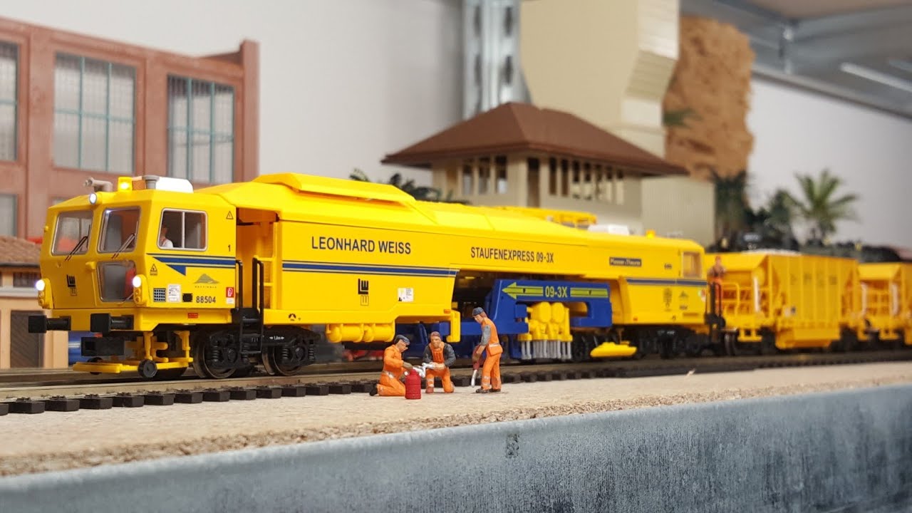 Amazing Kibri Plasser & Theurer Dynamic Tamping Express 09-3X MOW