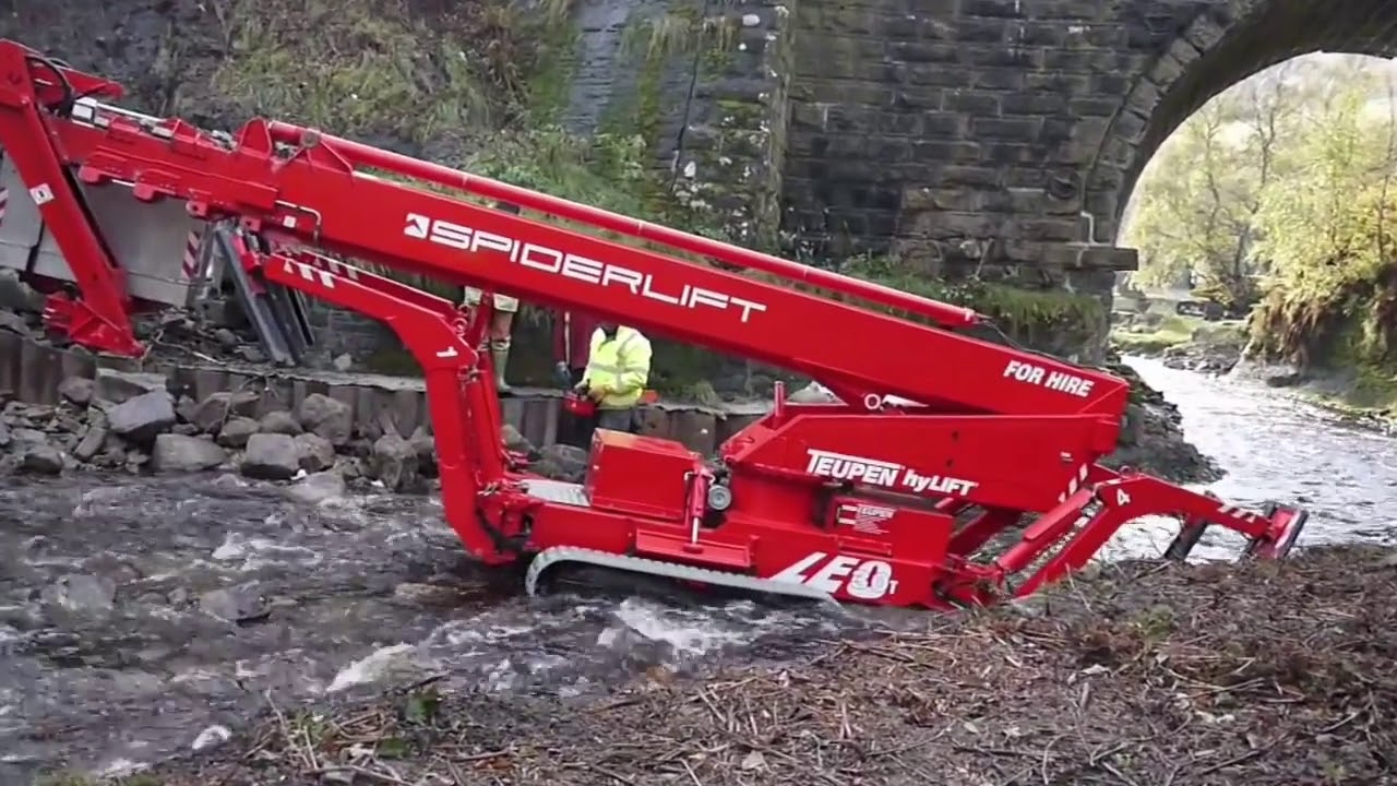 SPIDERLIFT River Invasion With The Teupen Leo 30T