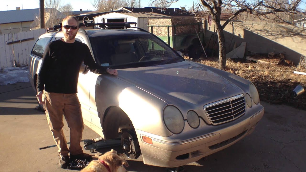 How to: Remove a 2001 E320 Mercedes Benz (W210)  security alarm siren