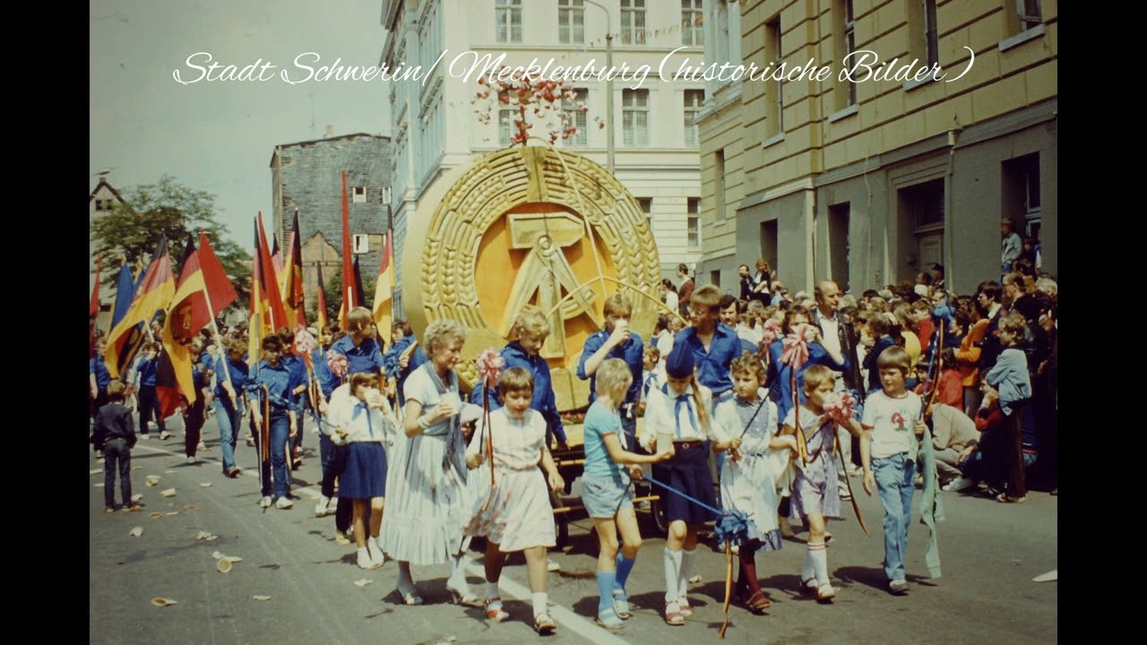 Pioniere in Schwerin DDR