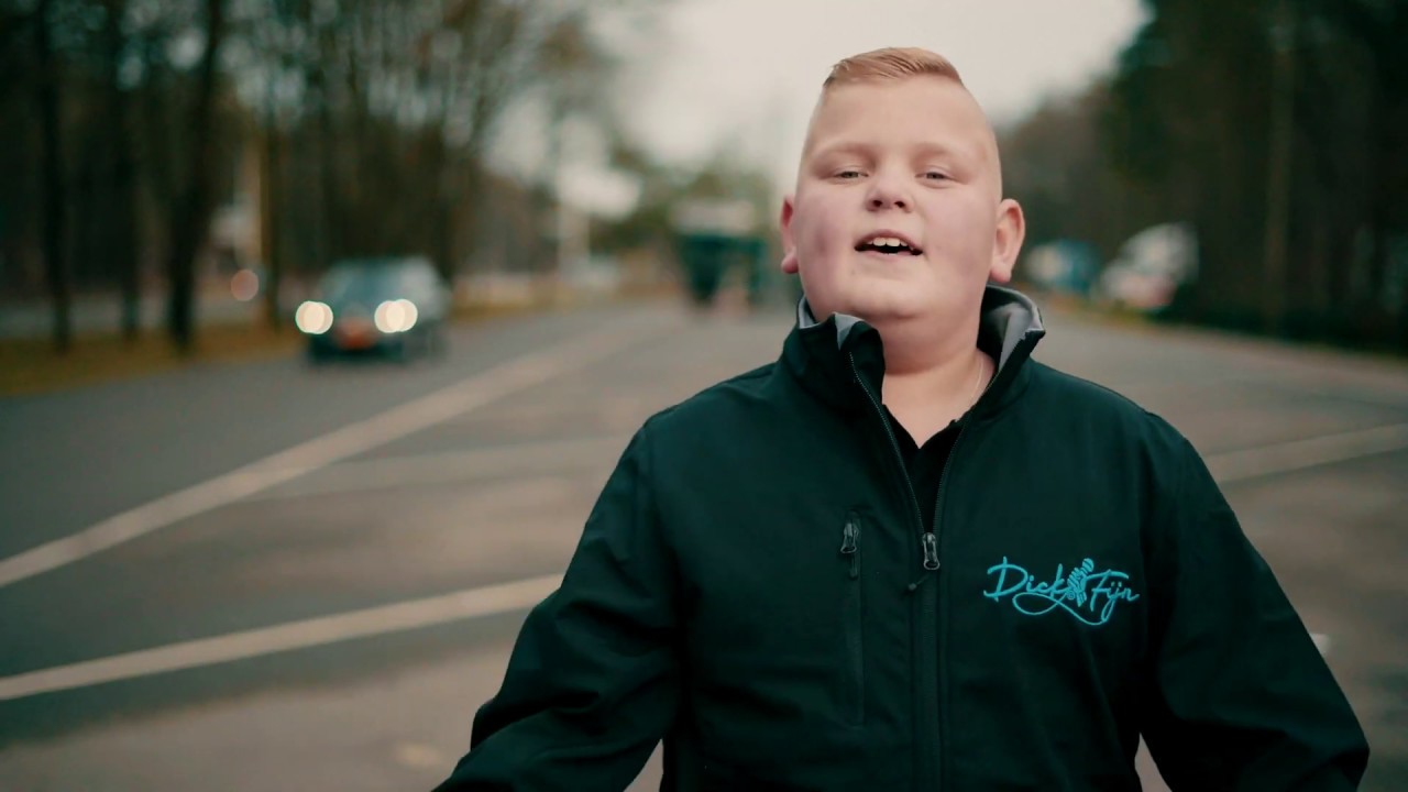Dick Fijn - Wat wil je als truckchauffeur nog meer?