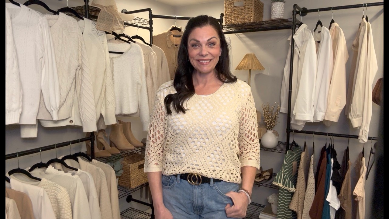 Amazon Fashion / SHEWIN Hollow Out Beach Crochet Cover Up / The Boho Top Everyone’s Wearing