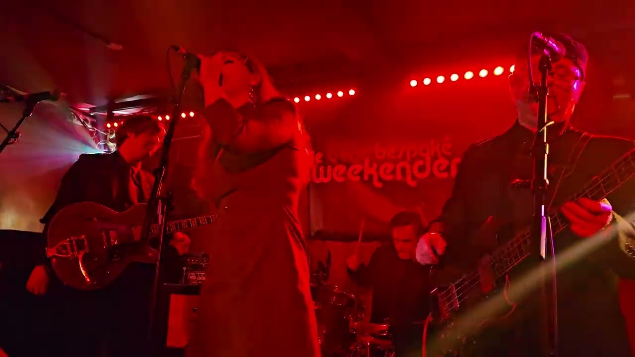 The Capellas - Zig Zag Wanderer (Captain Beefheart cover) - Paper Dress Vintage - 26.10.2024