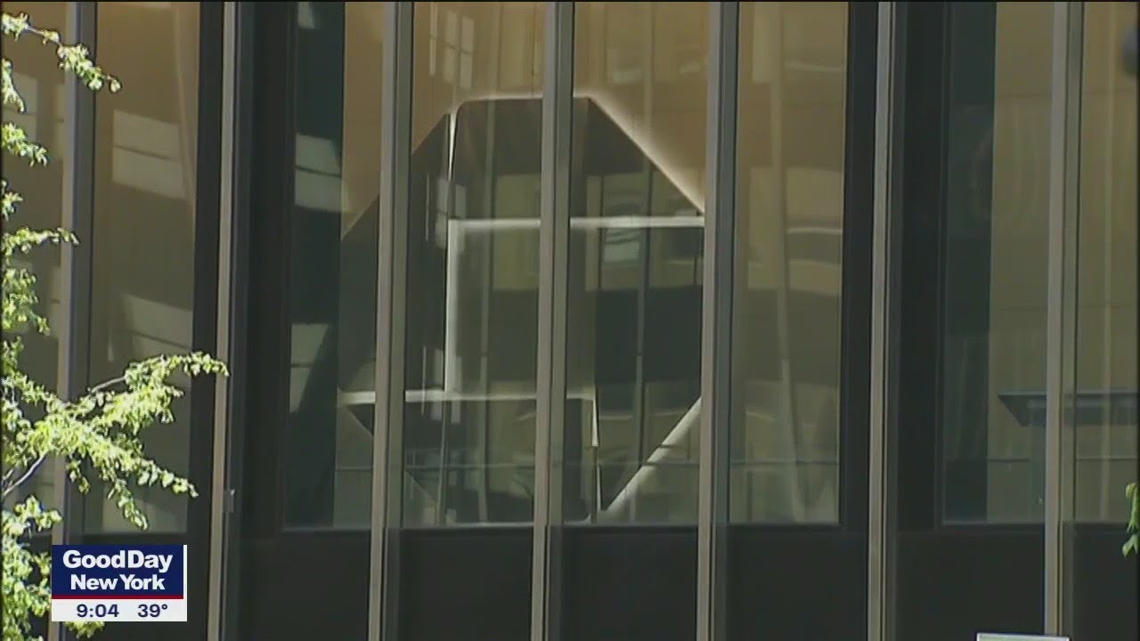 Chase closing ATMs at night