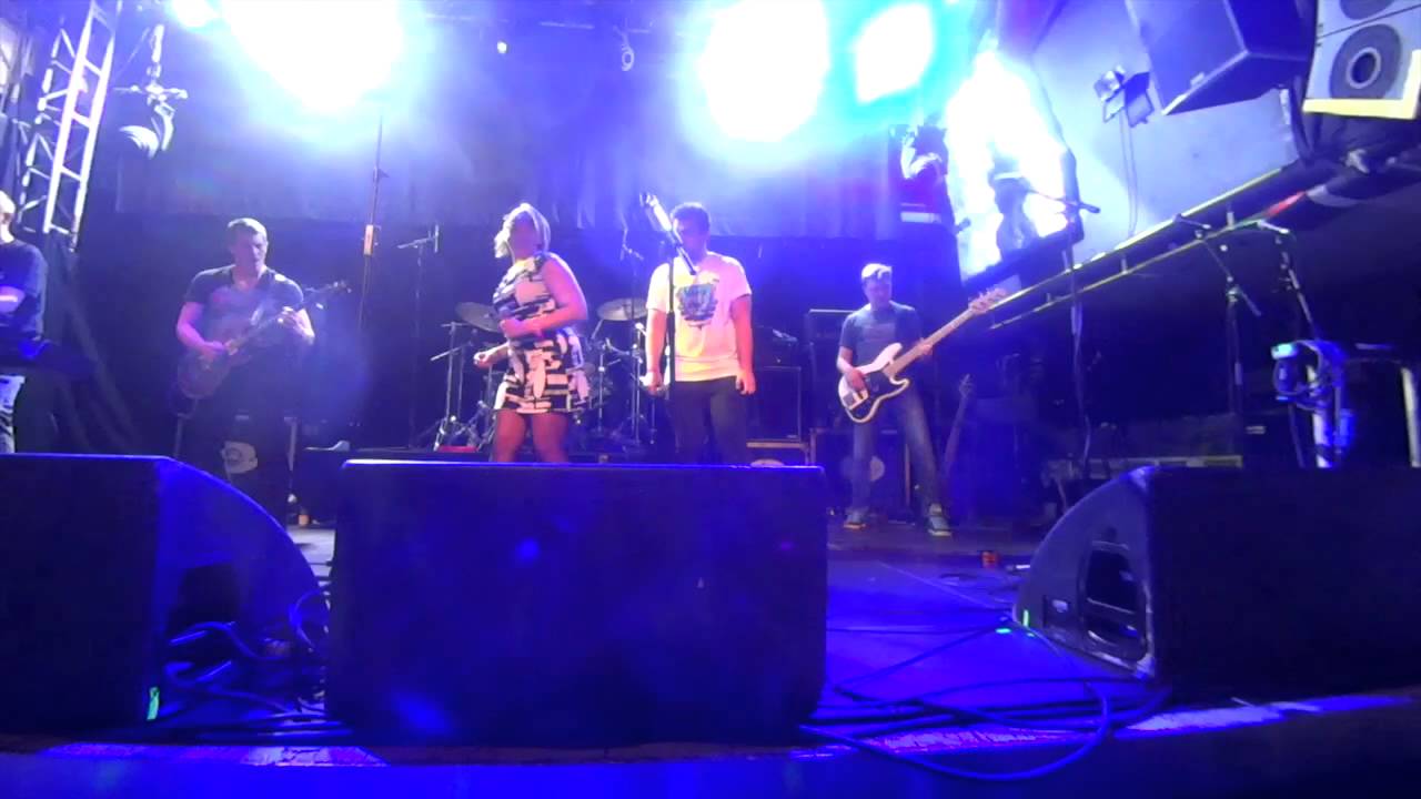 Mallow Street 2016: Paradise City