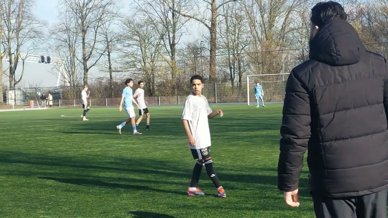 Excelsior Maassluis 16-1 vs Zwaluwen 16-1 07-02-2026.   1e helft