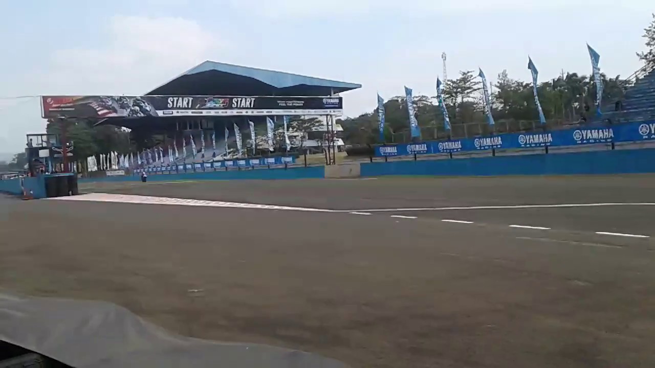 sound R1......sentul..........menggoda. bageeetttt....