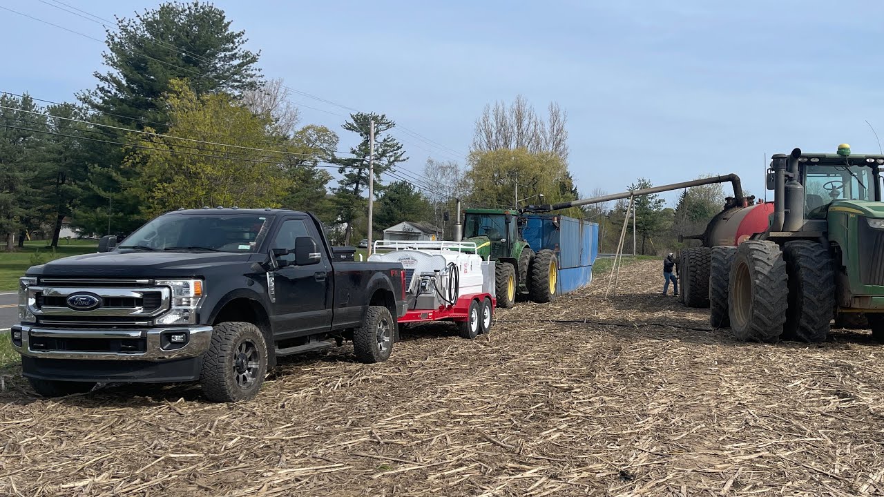 Mas Fuel trailer in use