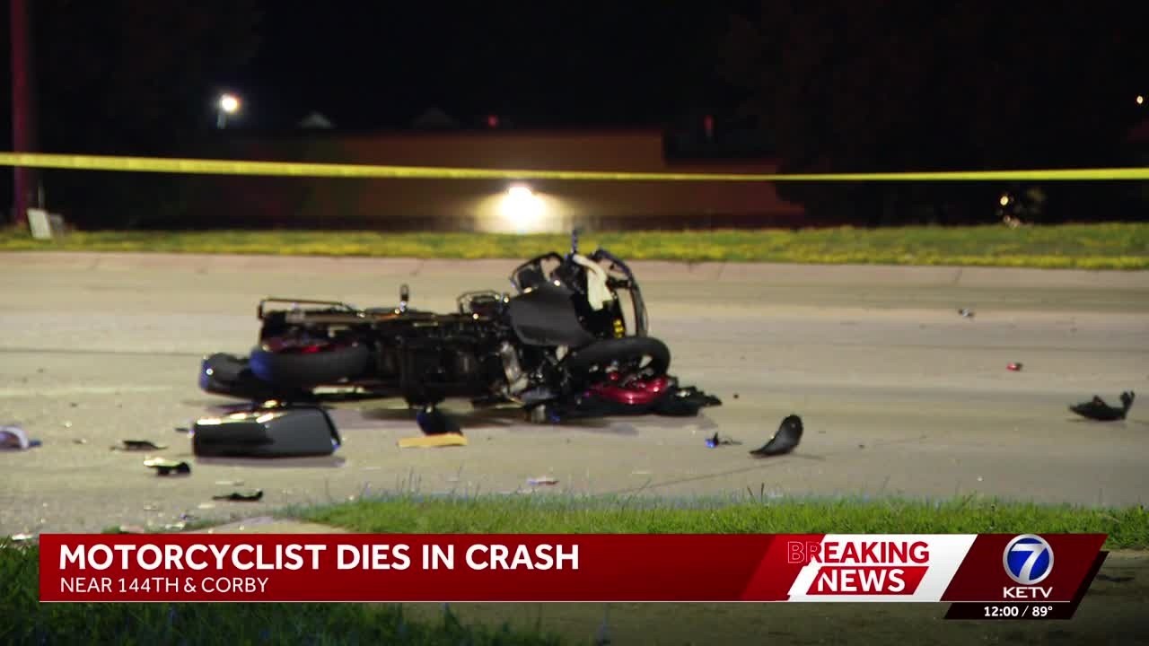 Motorcyclist dies after crash involving suspected drunk driver in Omaha, police say