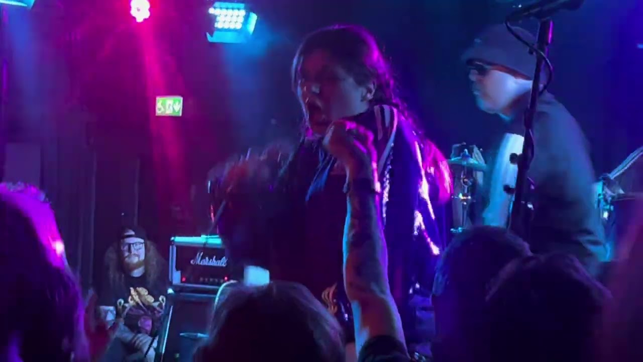 Blood Command - Forever Soldiers of Esther