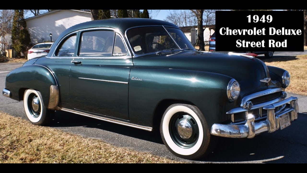 1949 Chevrolet Deluxe Sedan Street Rod