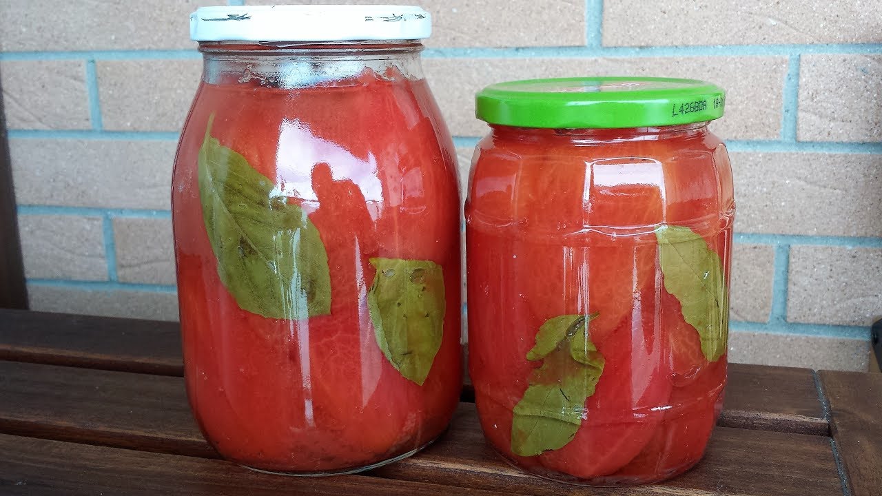 Pomodori Pelati fatti in casa
