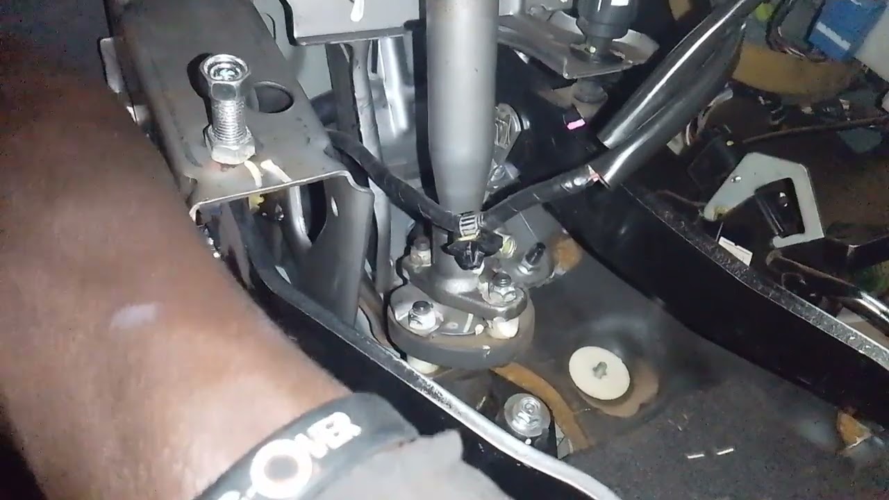 Removing clutch slave cylinder n replace the new