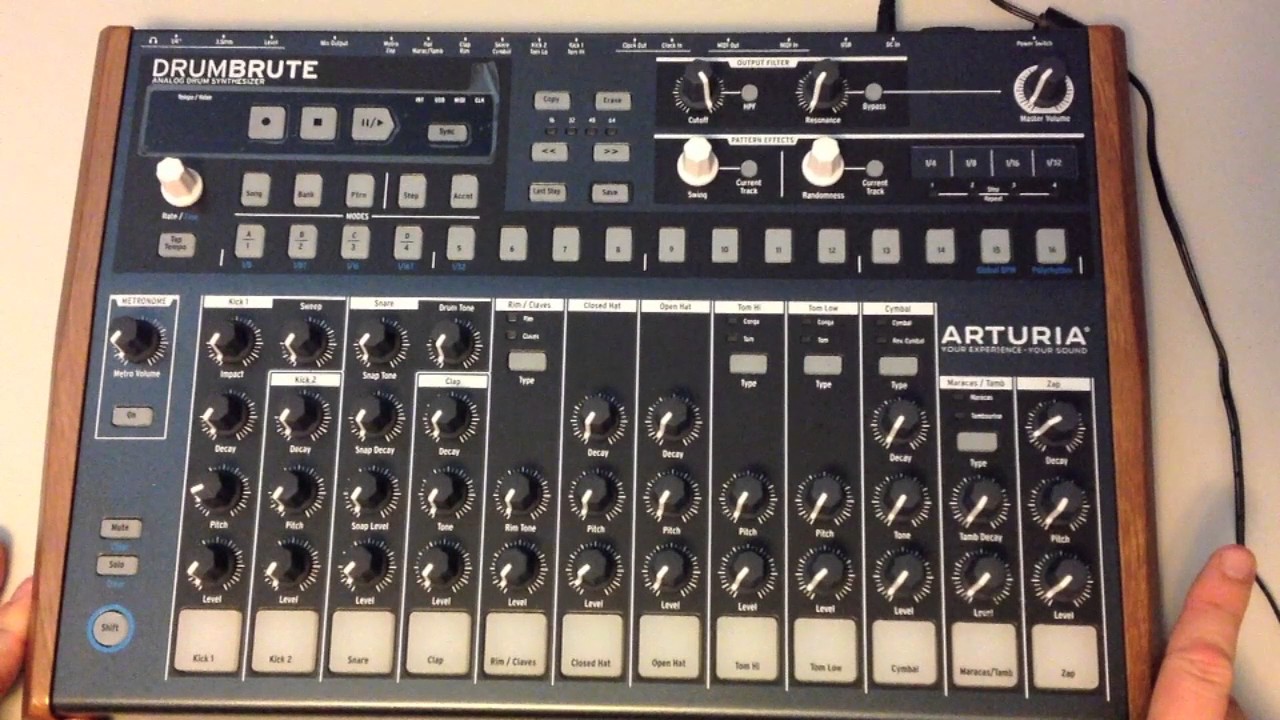 Arturia Drumbrute Unboxing & Demo