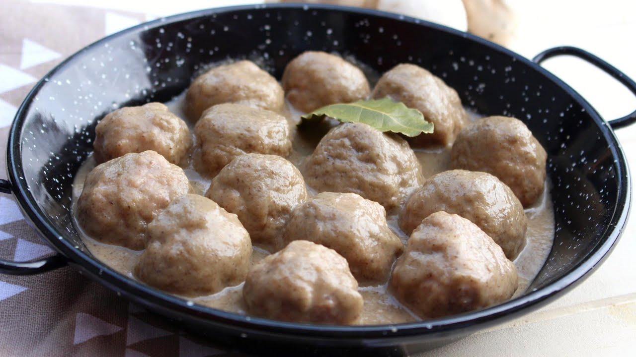 🍲ALBÓNDIGAS EN SALSA DE CHAMPIÑONES CON THERMOMIX🍲 | Receta fácil