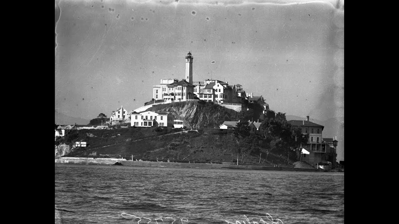 Открытие тюрьмы на острове Алькатрас в августе 1934 года